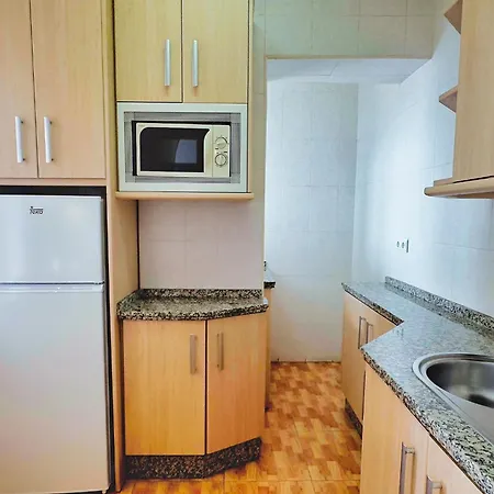 Mediterraneo 1007 Fabulous One Bedroom With Sea View Apartment