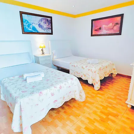 Mediterraneo 1007 Fabulous One Bedroom With Sea View *