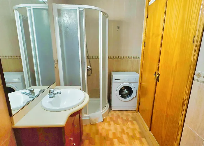 Mediterraneo 1007 Fabulous One Bedroom With Sea View *